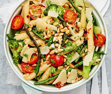 broccolipasta-med-pinjenotter-och-haricots-verts-7